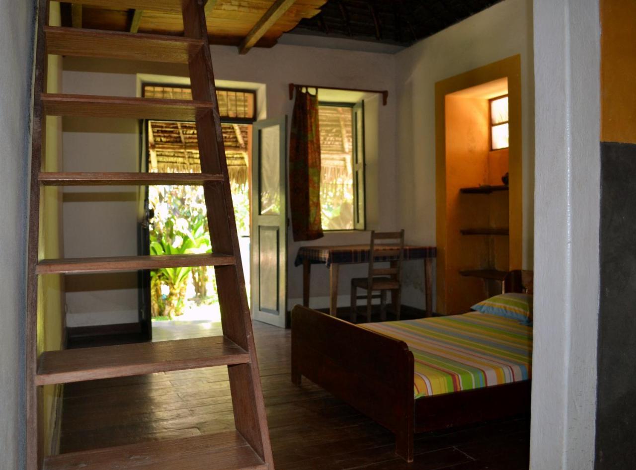 Patio Dos Quintalinhos - Casa Di Gabriele Bed & Breakfast Pulau Mozambik Bagian luar foto